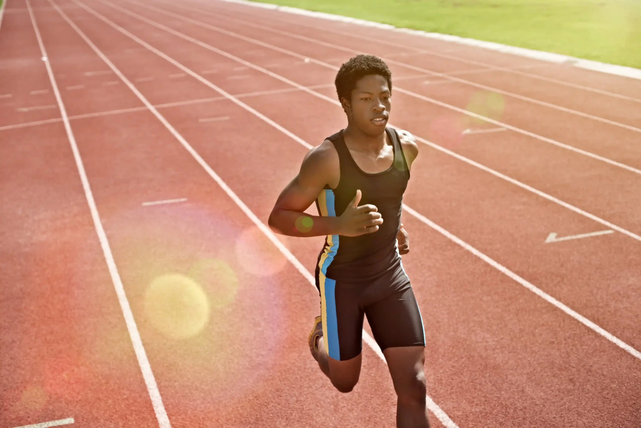 runner-track-race